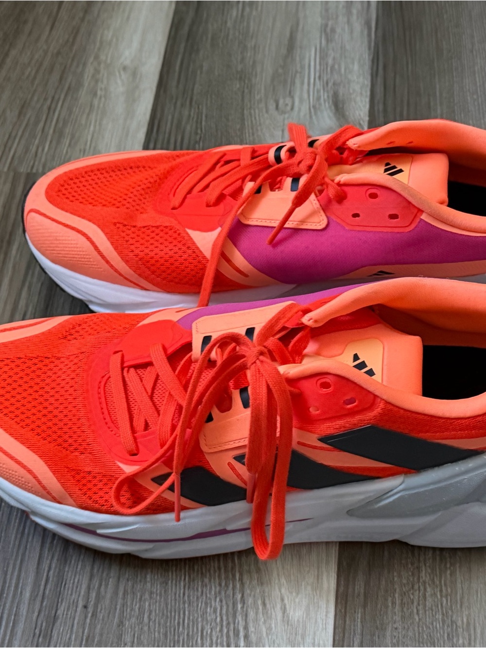 ADISTAR CS RUNNING SHOES - Picture 3 of 7